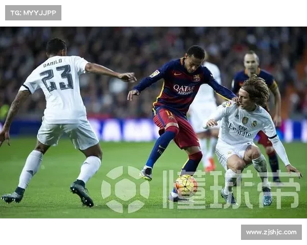 巴萨联赛历程中的经典时刻回顾与精彩瞬间分析